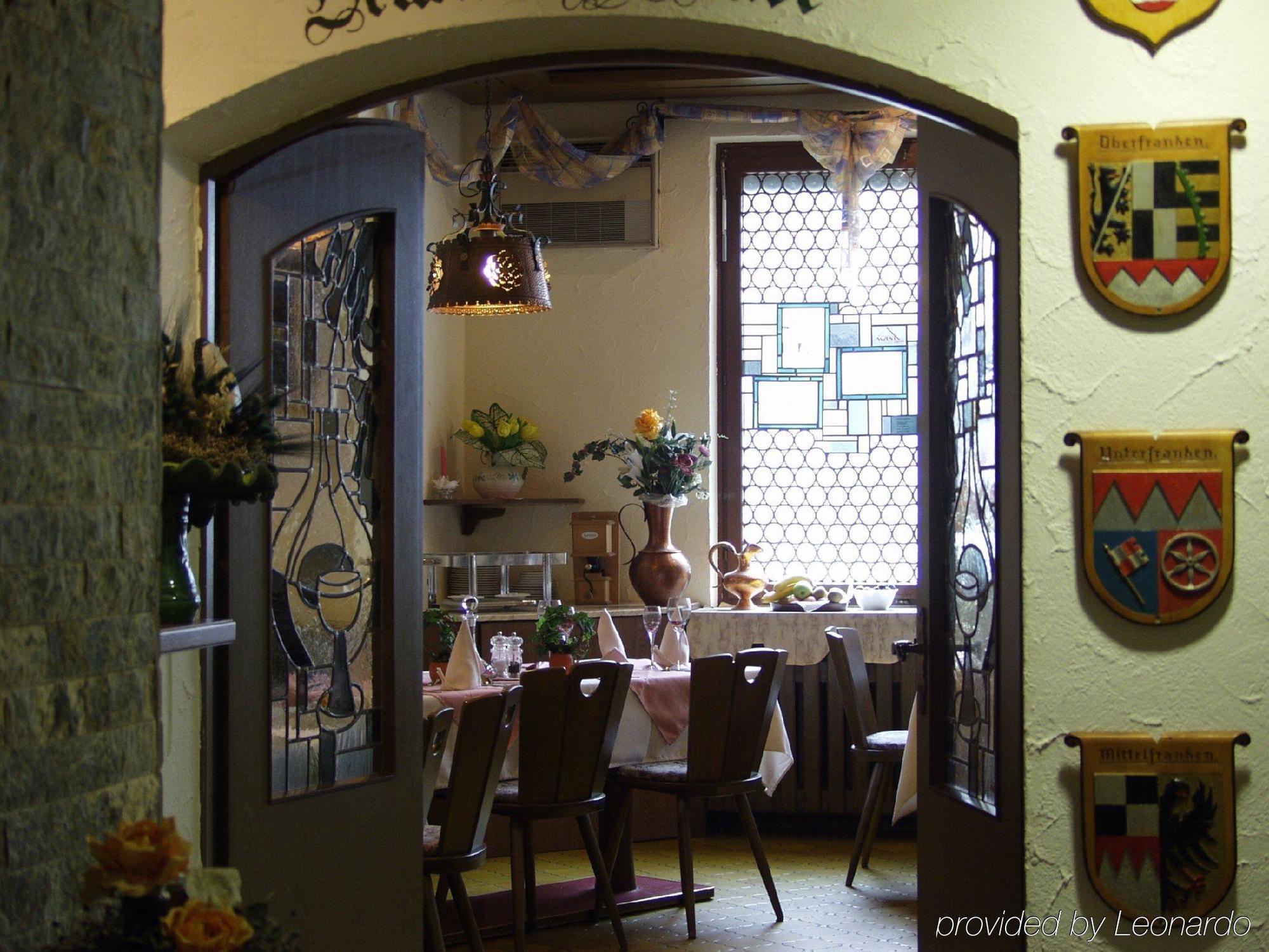 Akzent Hotel Am Bach Dettelbach Restaurante foto